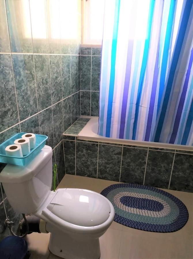 Casa Cabral : Big Apartment Next To The Beach Tarrafal  Ngoại thất bức ảnh